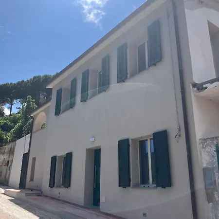 A Due Passi Da Sansone * 费拉约港